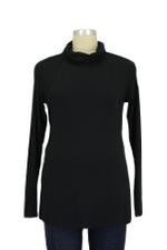 Cara Long Sleeve Turtleneck Nursing Tee by Mothers en Vogue