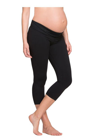 Ingrid & Isabel Active Capri Maternity Pant by Ingrid & Isabel