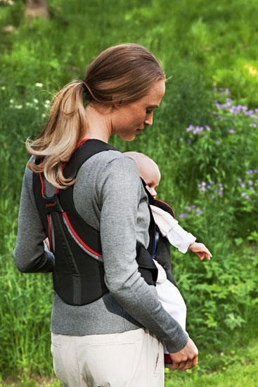 baby bjorn carrier red and black