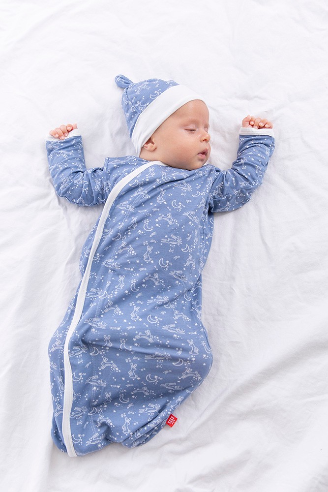 Me™ Modal Baby Gown & Hat Set in Blue Sky Bunny by